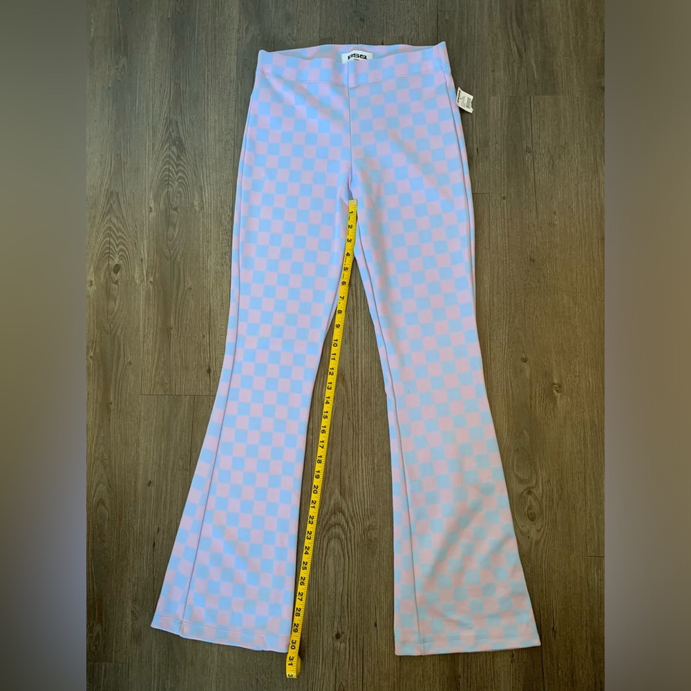 pants - Picture 3 of 6